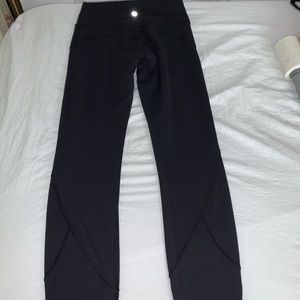 Lululemon winder under leggings